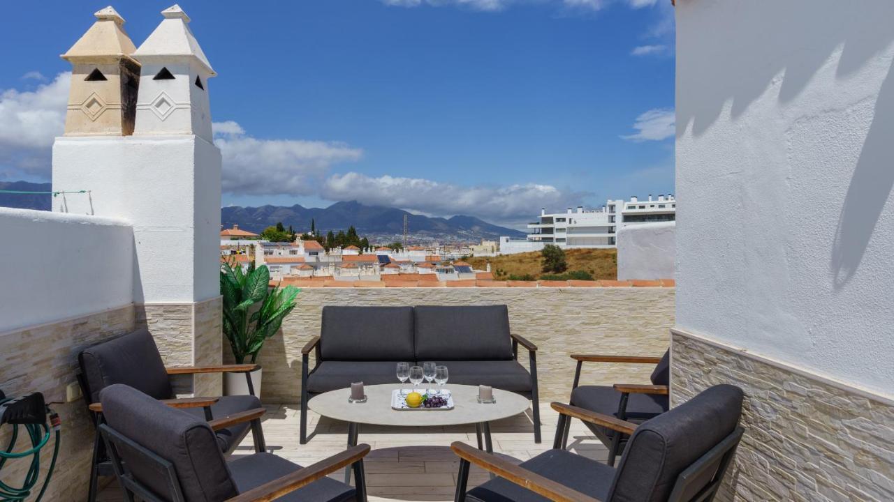 Cozy Terrace With Pool In By Costarentals - Ref 206 Appartement
