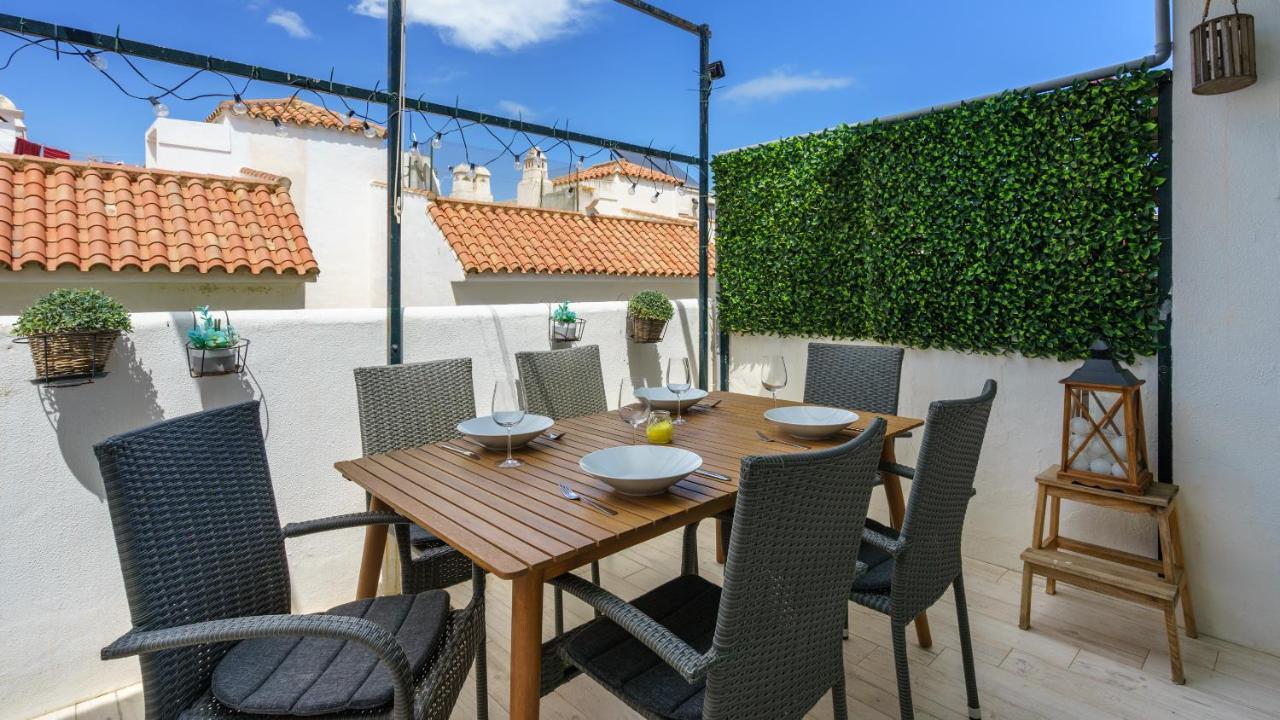 Cozy Terrace With Pool In By Costarentals - Ref 206 Appartamento