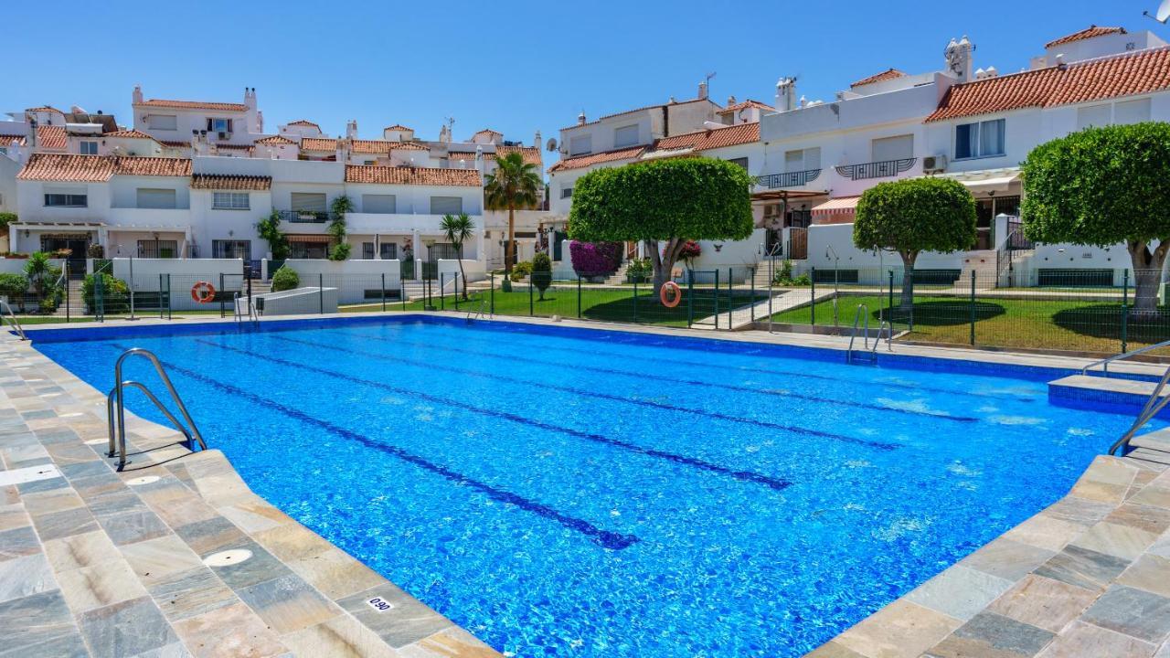 Appartamento Cozy Terrace With Pool In By Costarentals - Ref 206 *
